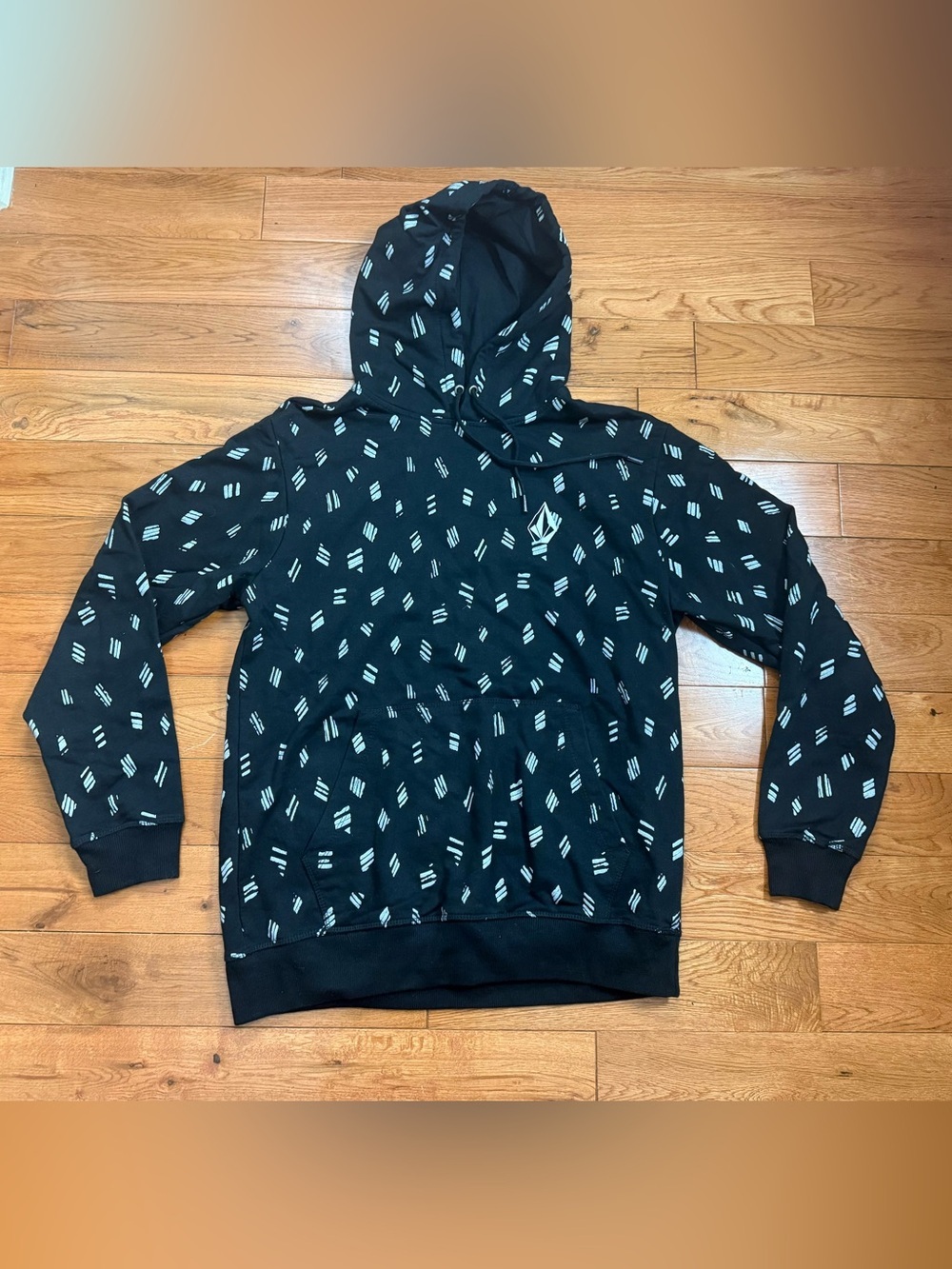 Volcom Vamo Men’s Fleece Hoodie NWOT